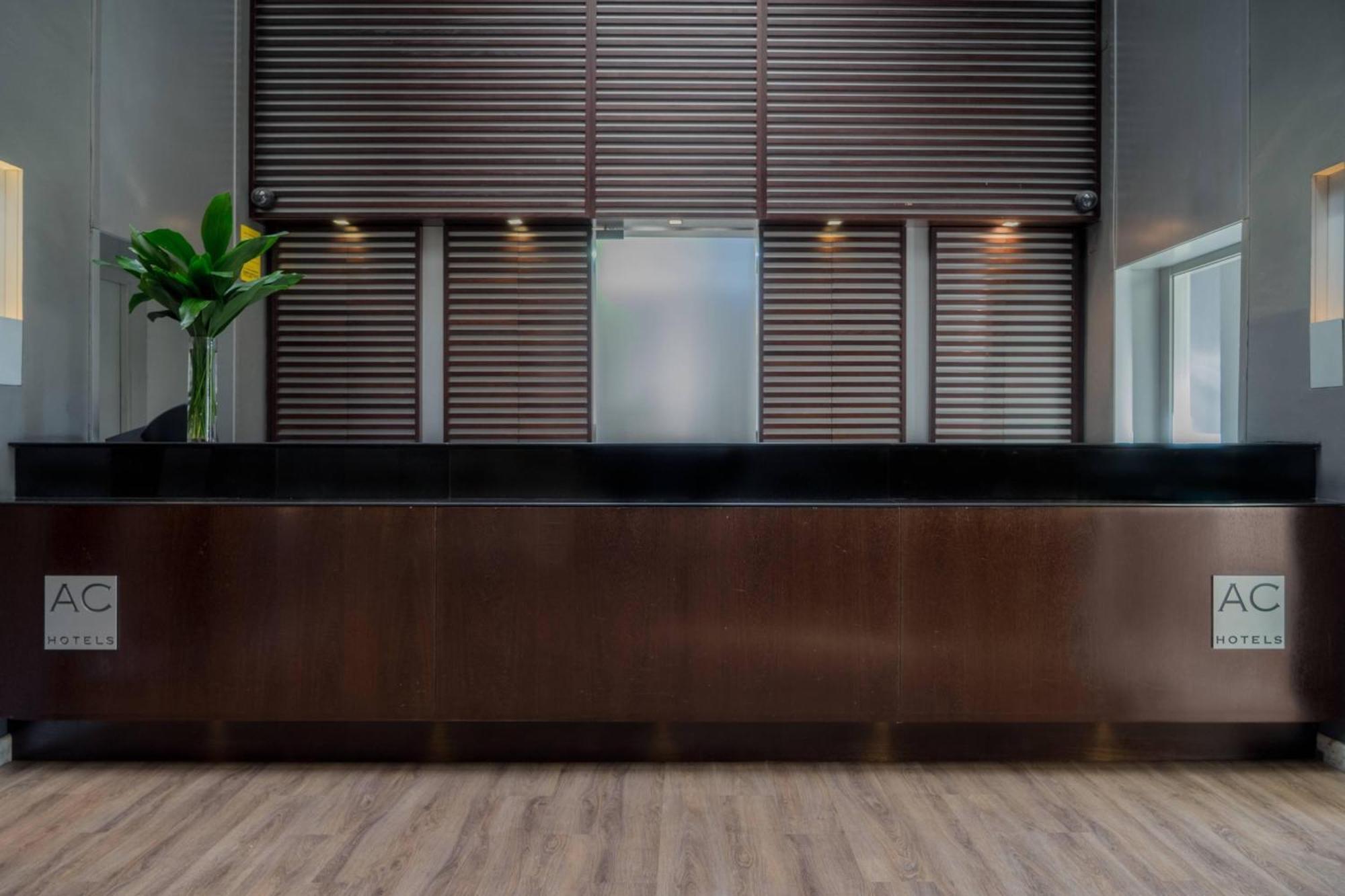 Ac Hotel Ciudad De Sevilla By Marriott Экстерьер фото