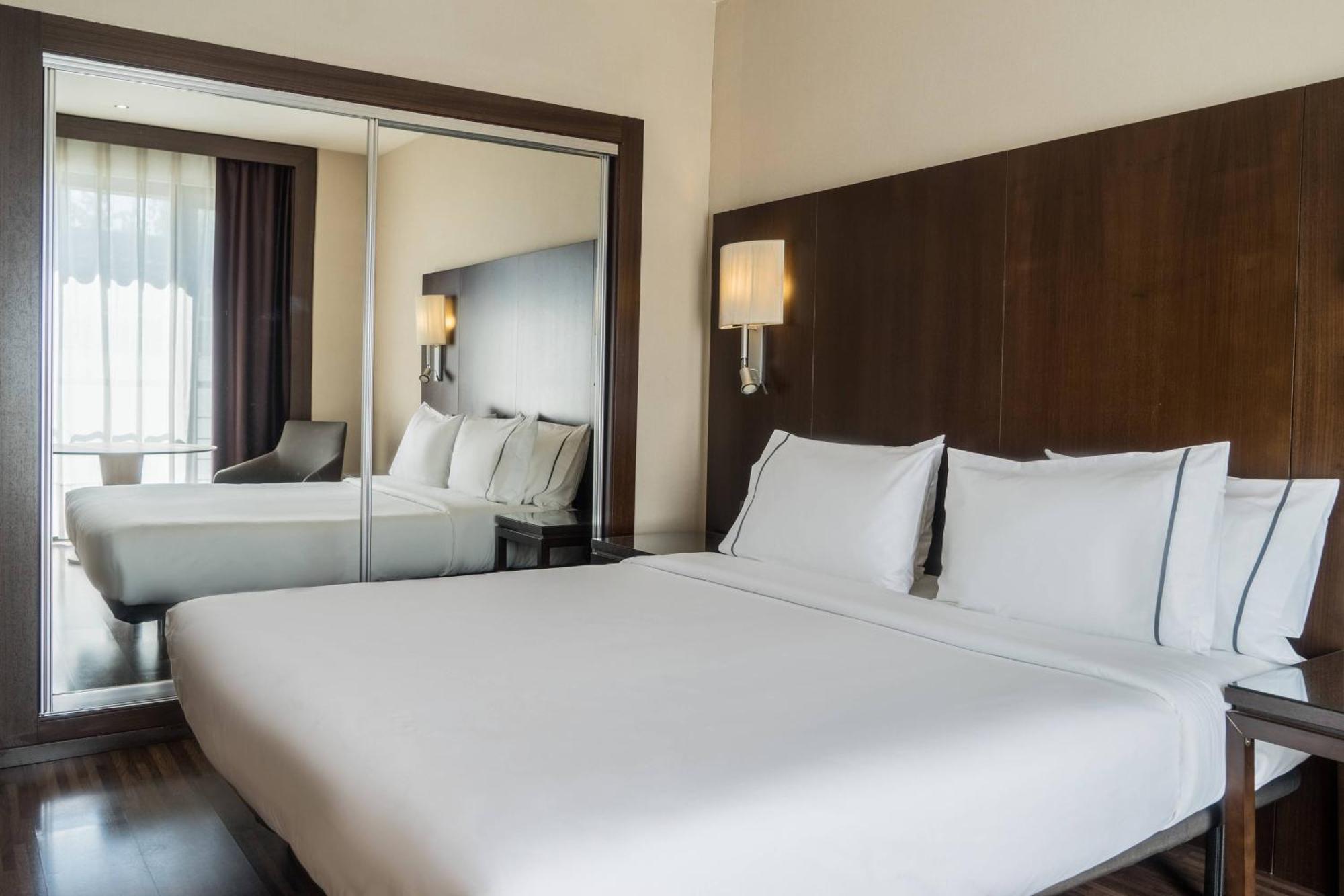 Ac Hotel Ciudad De Sevilla By Marriott Экстерьер фото