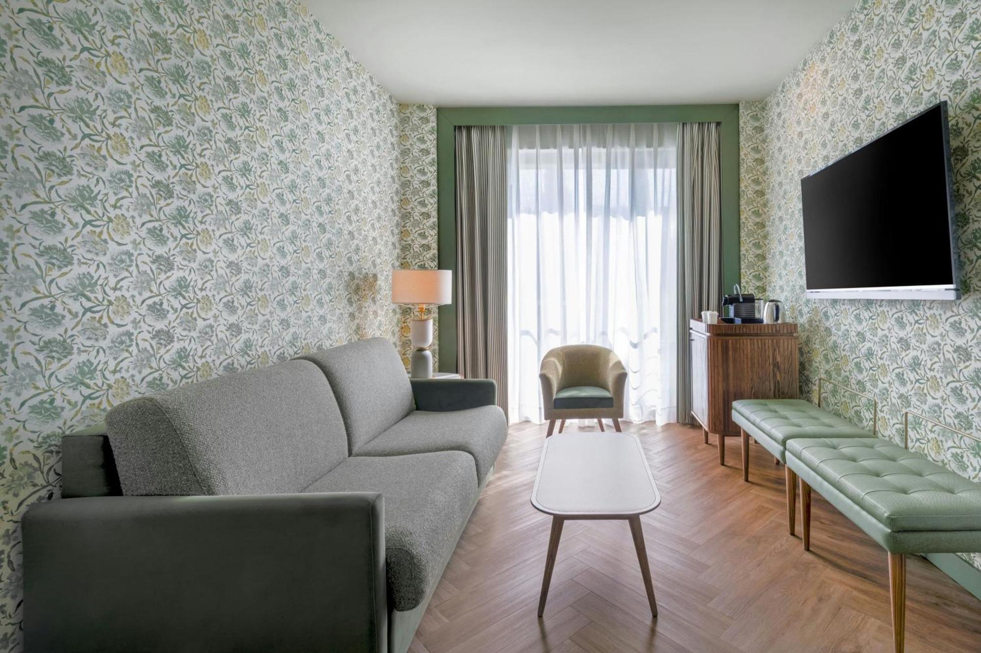 Ac Hotel Ciudad De Sevilla By Marriott Экстерьер фото